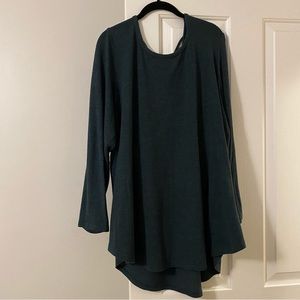 Torrid size 3 green sweater